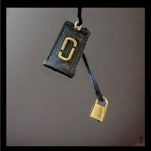 NWT Marc Jacobs  Tote - Adjustable + Dust Bag & Bag Charm